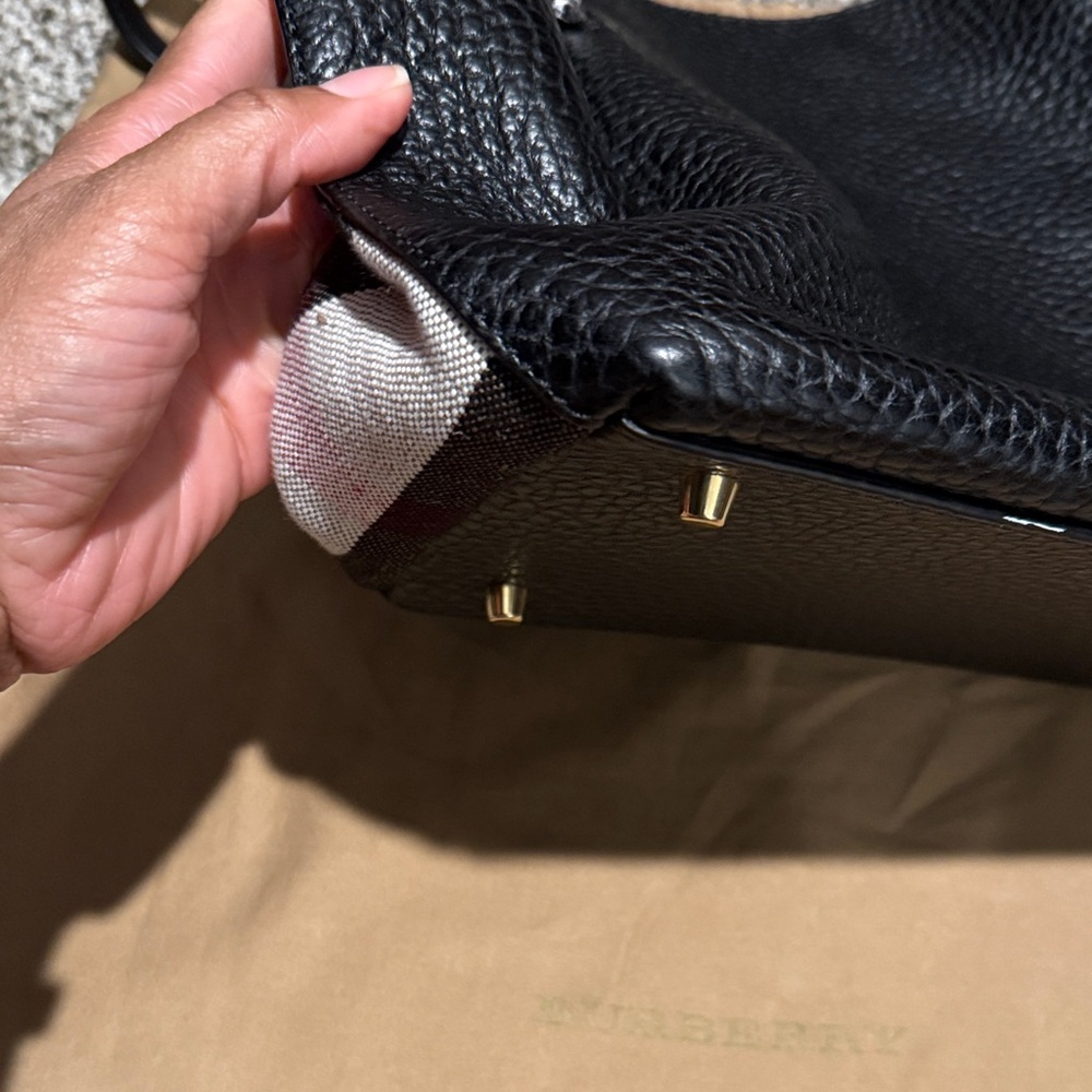 SOLD Burberry Textured Black Leather Shoulder Tote - Picture 5 of 15